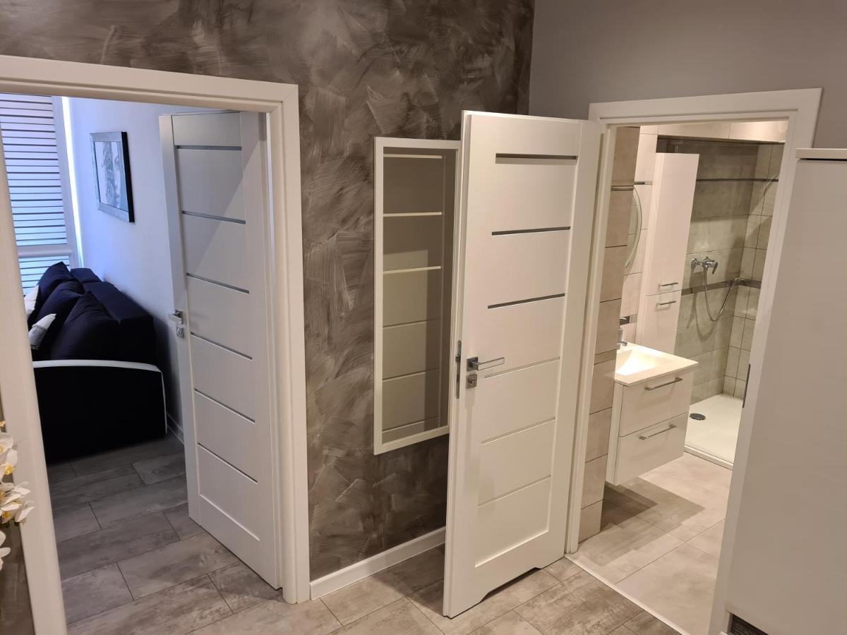 Apartament Deluxe 1 奥斯威辛 外观 照片